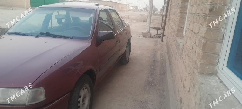 Opel Vectra 1992 - 27 000 TMT - Мургап - img 4