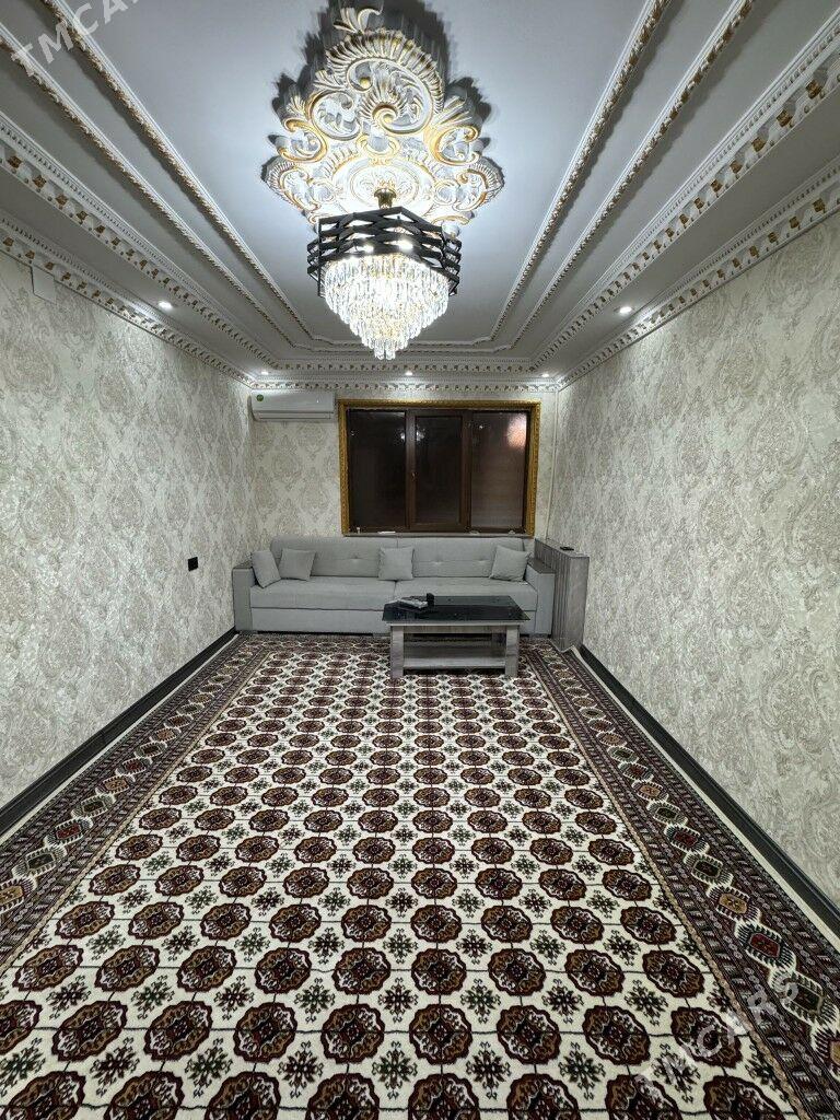 11MKR 2KOM 3ETAS - 11 мкр - img 5