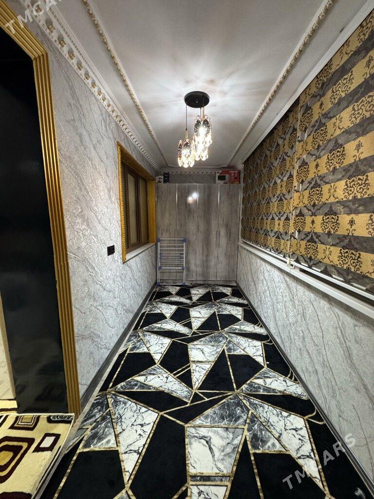 11MKR 2KOM 3ETAS - 11 мкр - img 3