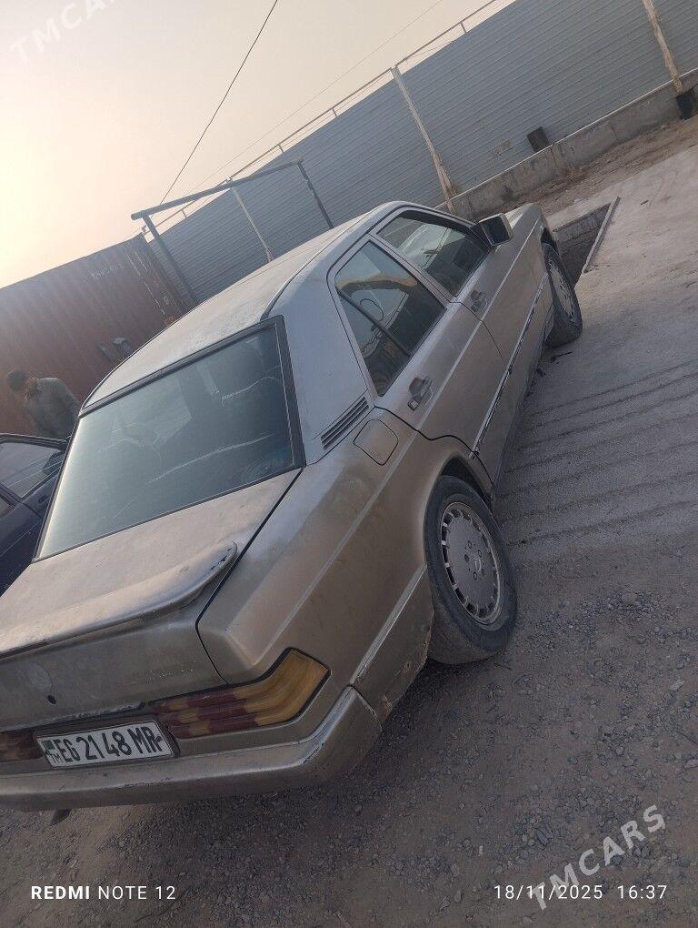 Mercedes-Benz 190-Class 1989 - 25 000 TMT - Мары - img 2