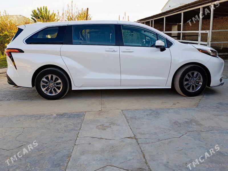 Toyota Sienna 2021 - 450 000 TMT - Mary - img 4