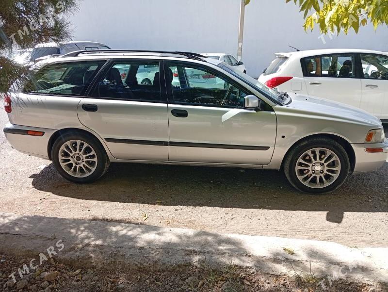 Volvo V40 2003 - 65 000 TMT - Aşgabat - img 1