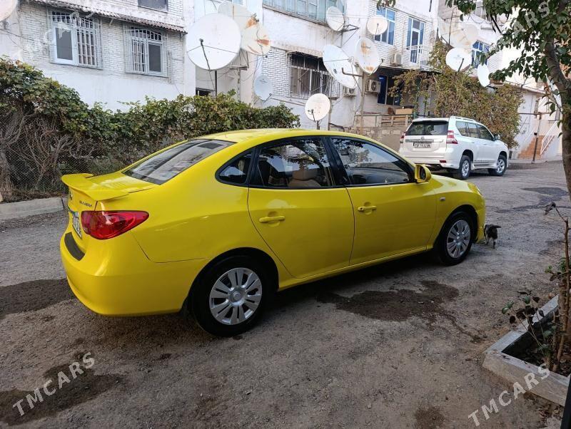 Hyundai Elantra 2010 - 80 000 TMT - Türkmenbaşy - img 6