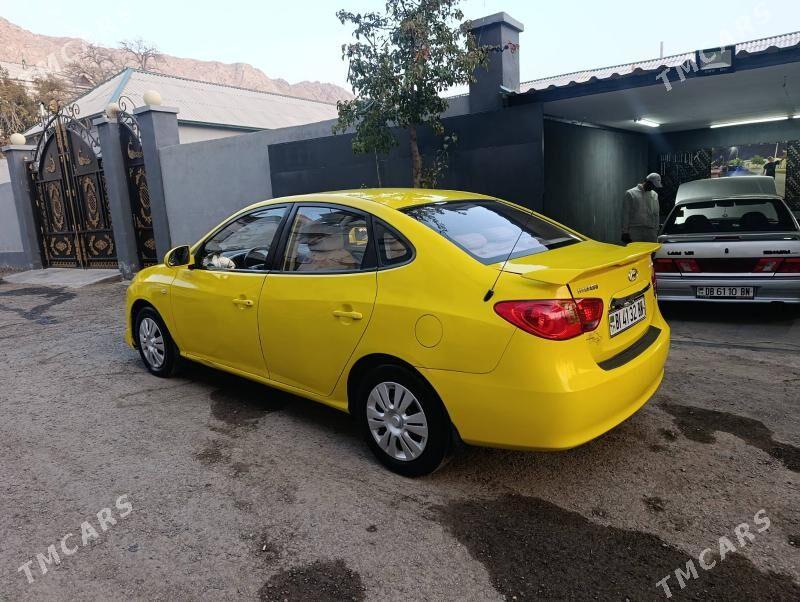 Hyundai Elantra 2010 - 80 000 TMT - Türkmenbaşy - img 4