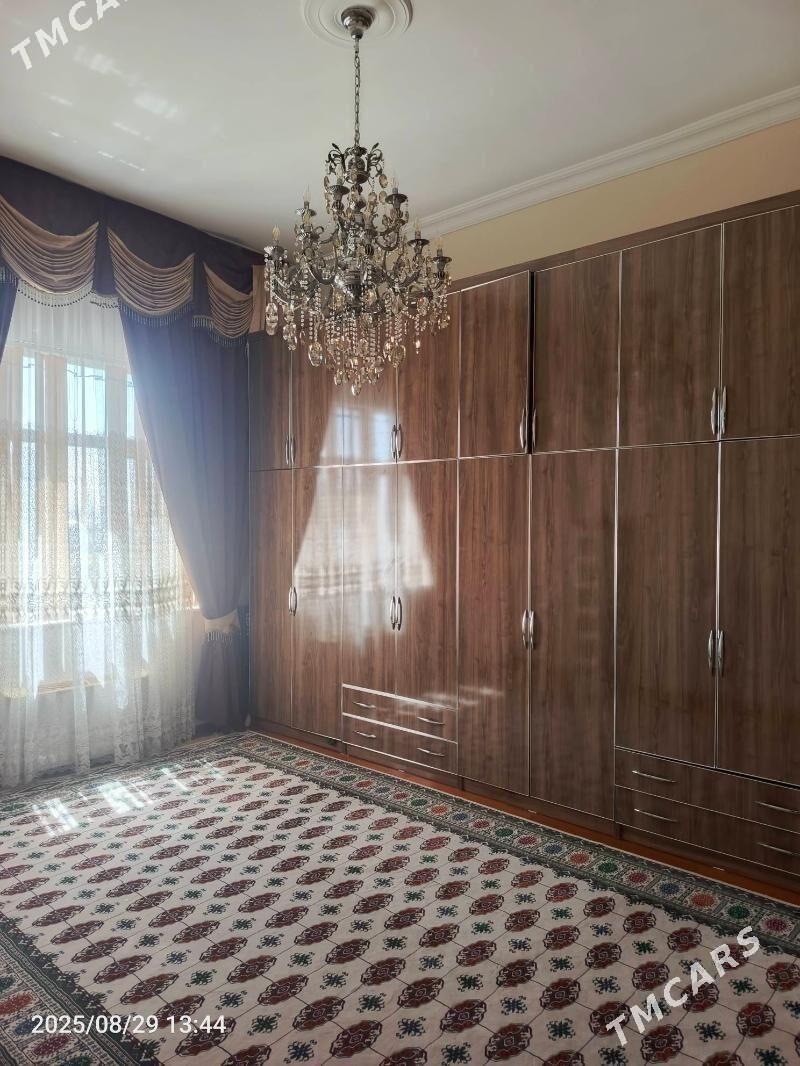 квартира пренда - Moskowskiý köç. (10 ýyl abadançylyk şaýoly) - img 1