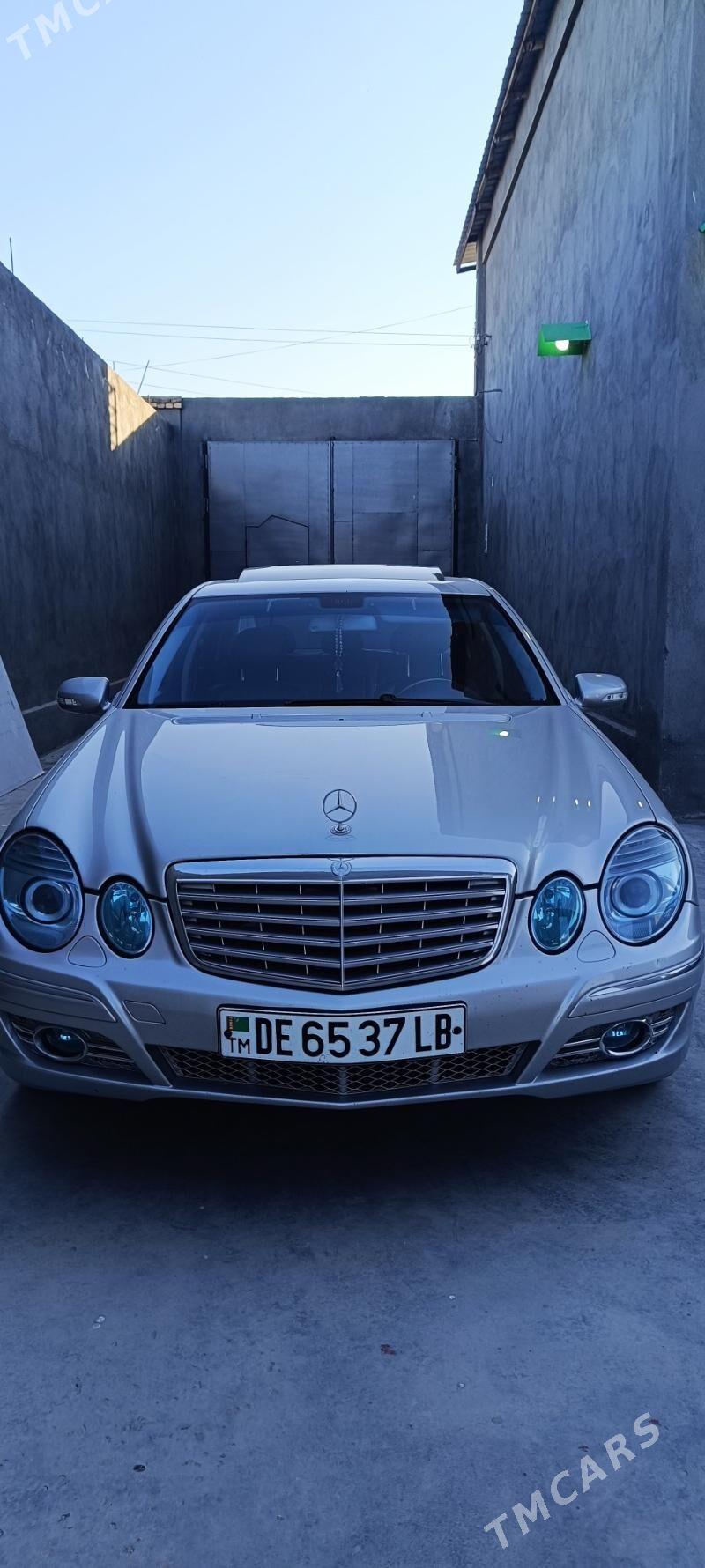 Mercedes-Benz E320 2002 - 300 000 TMT - Türkmenabat - img 2