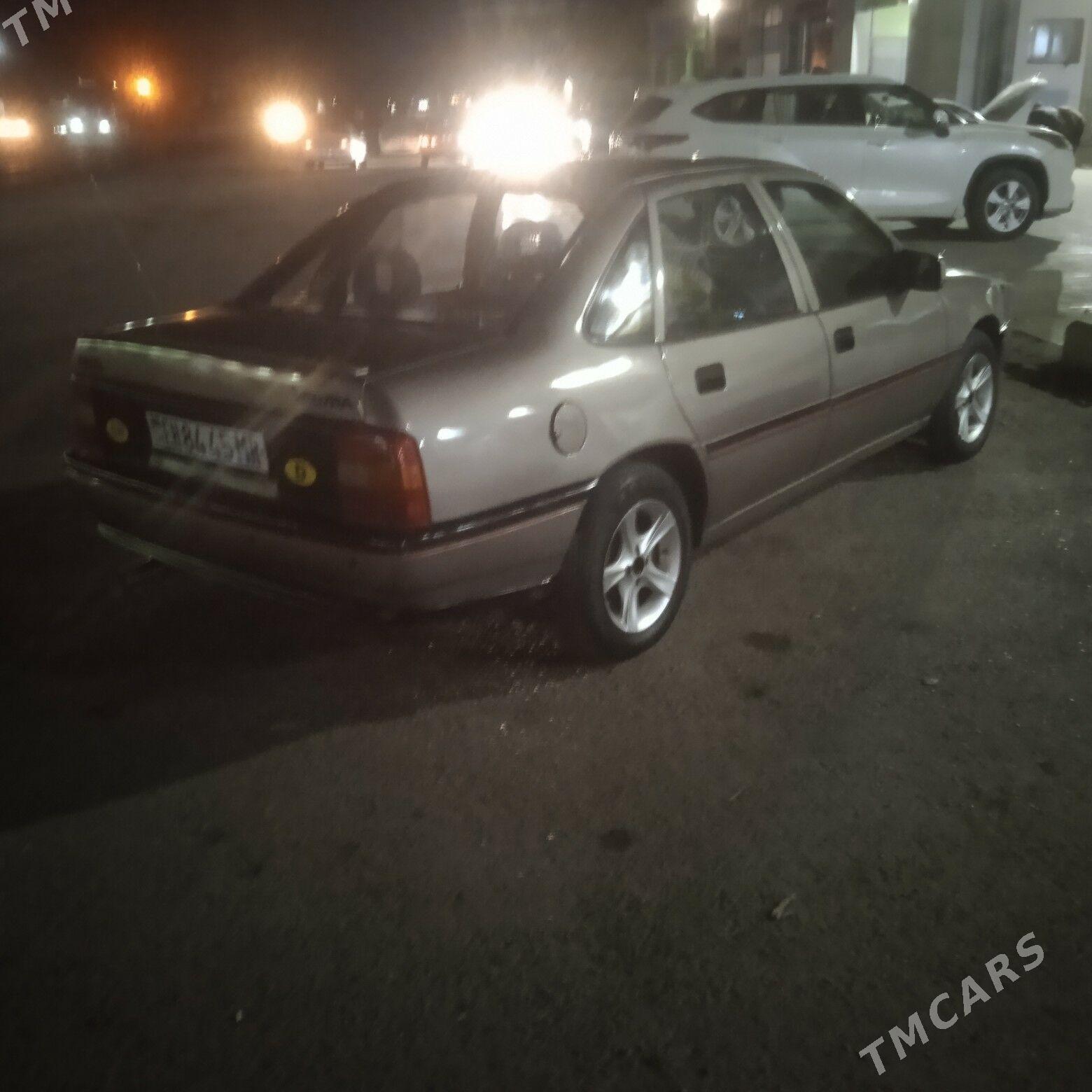 Opel Vectra 1991 - 35 000 TMT - Байрамали - img 6