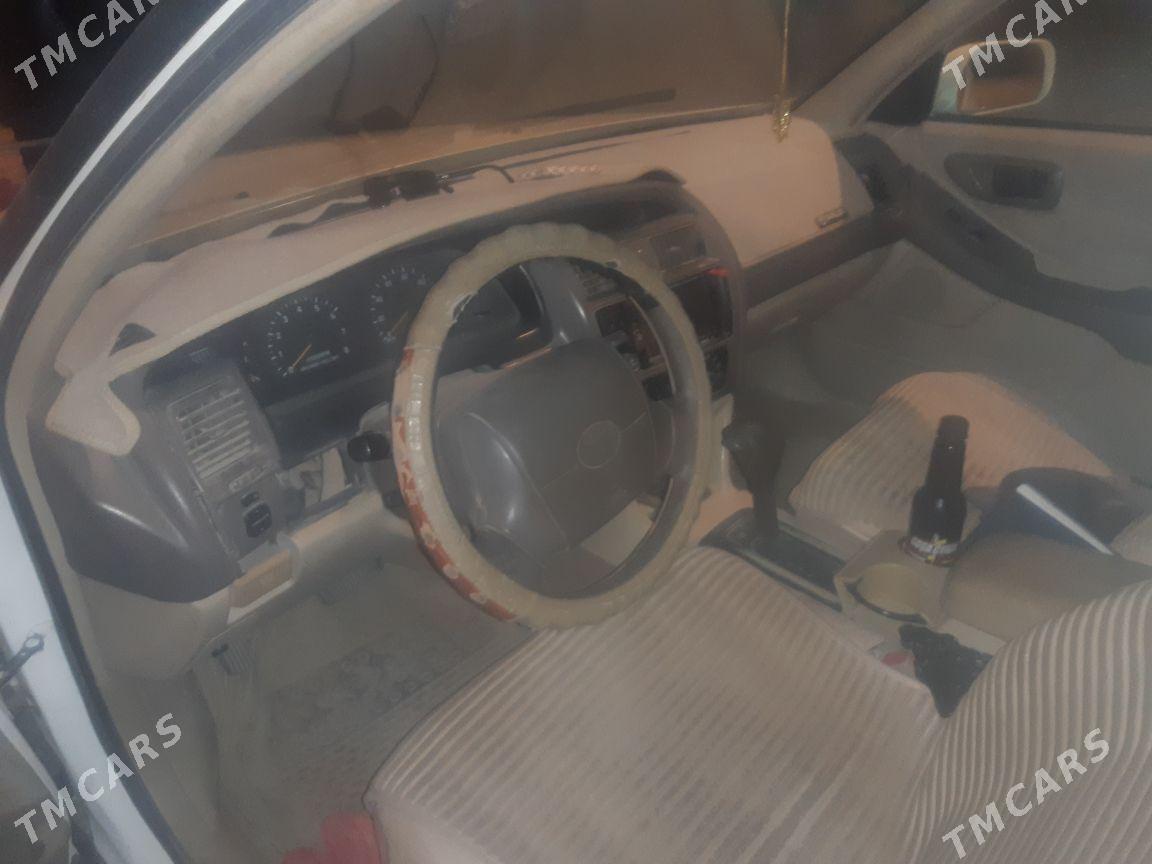 Toyota Avalon 1999 - 130 000 TMT - Halaç - img 4