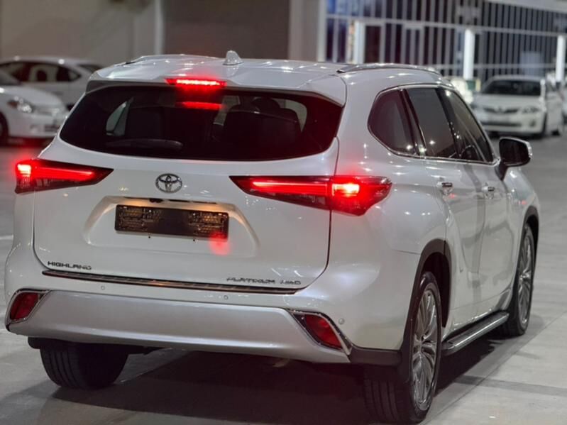 Toyota Highlander 2021 - 515 000 TMT - Aşgabat - img 9