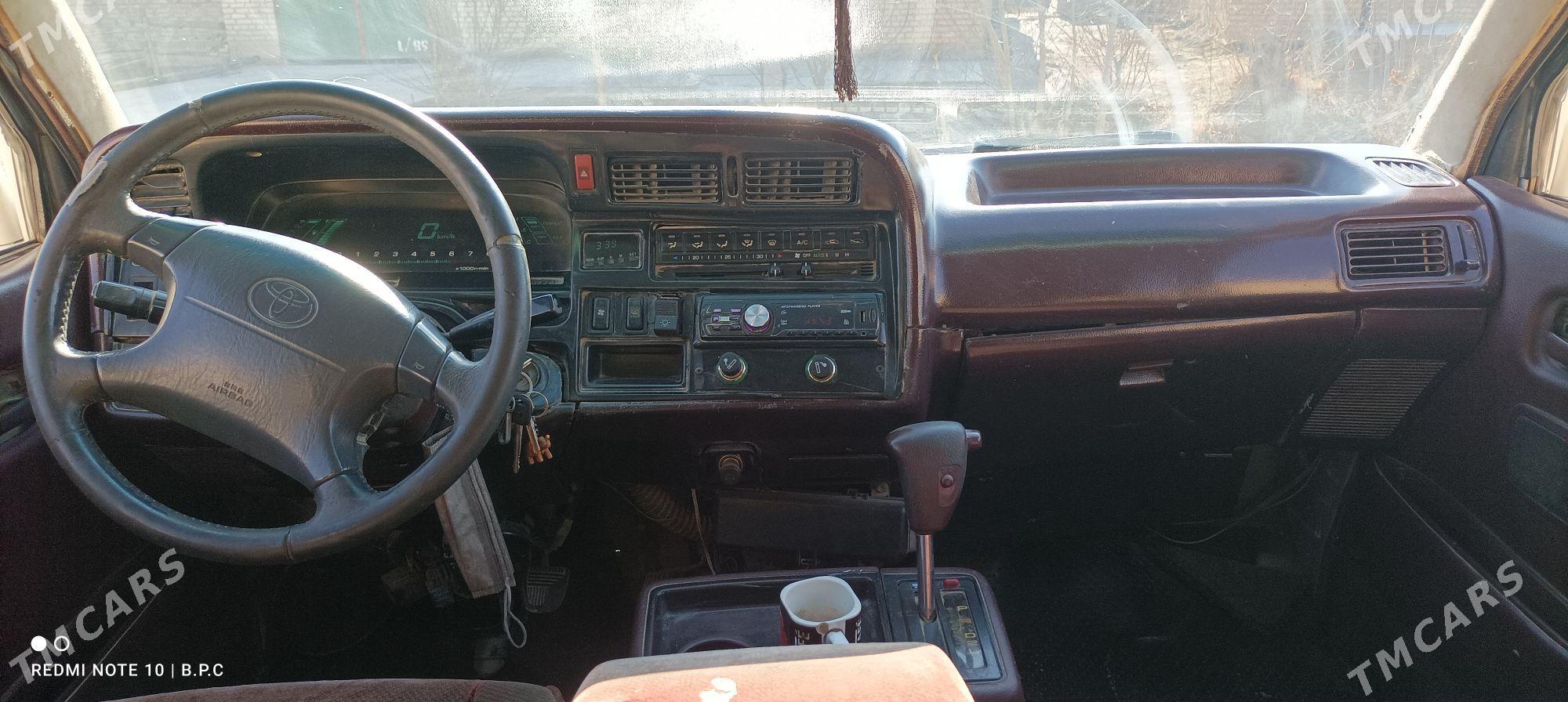 Toyota Hiace 1991 - 55 000 TMT - Мургап - img 6
