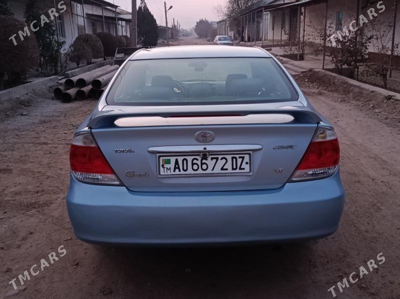Toyota Camry 2005 - 180 000 TMT - Şabat etr. - img 3
