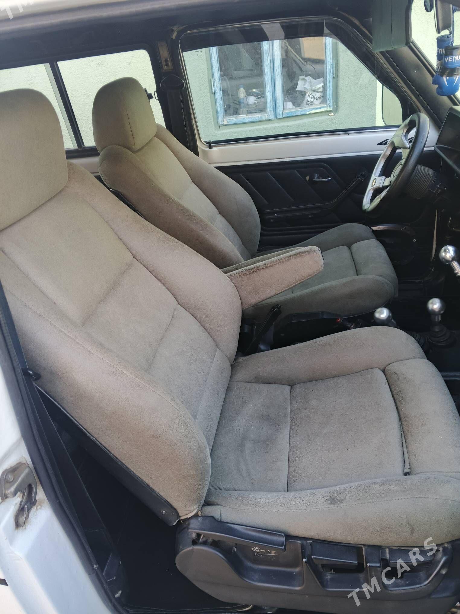 Lada Niva 2003 - 85 000 TMT - Bäherden - img 8