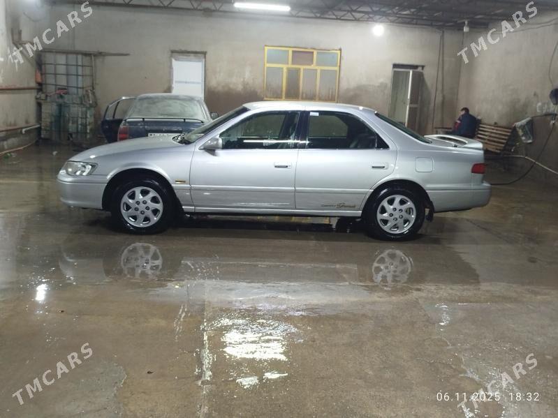 Toyota Camry 2000 - 125 000 TMT - Акдепе - img 4