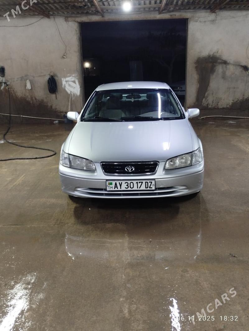 Toyota Camry 2000 - 125 000 TMT - Акдепе - img 2