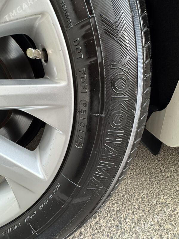 Toyota Camry 2014 - 350 000 TMT - Aşgabat - img 9