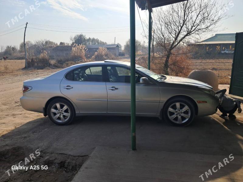 Lexus ES 300 2002 - 200 000 TMT - Болдумсаз - img 4
