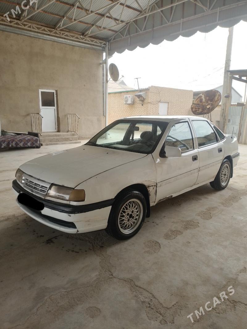 Opel Vectra 1992 - 20 000 TMT - Mary - img 2