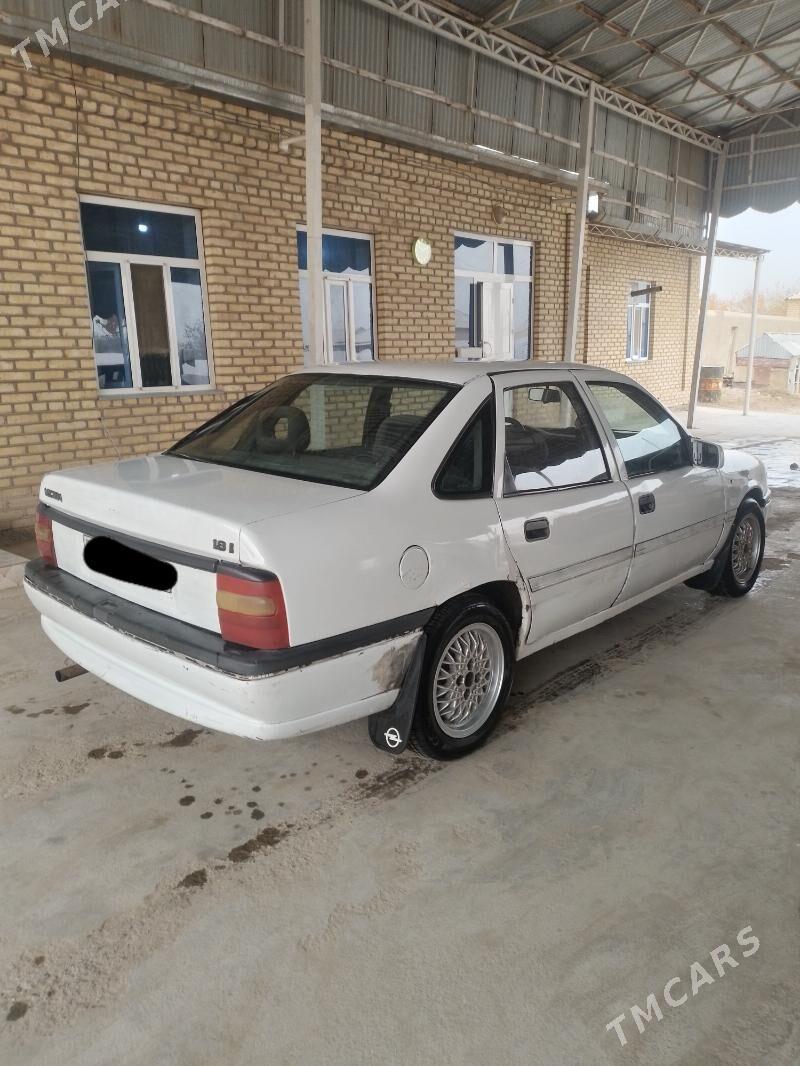 Opel Vectra 1992 - 20 000 TMT - Mary - img 4