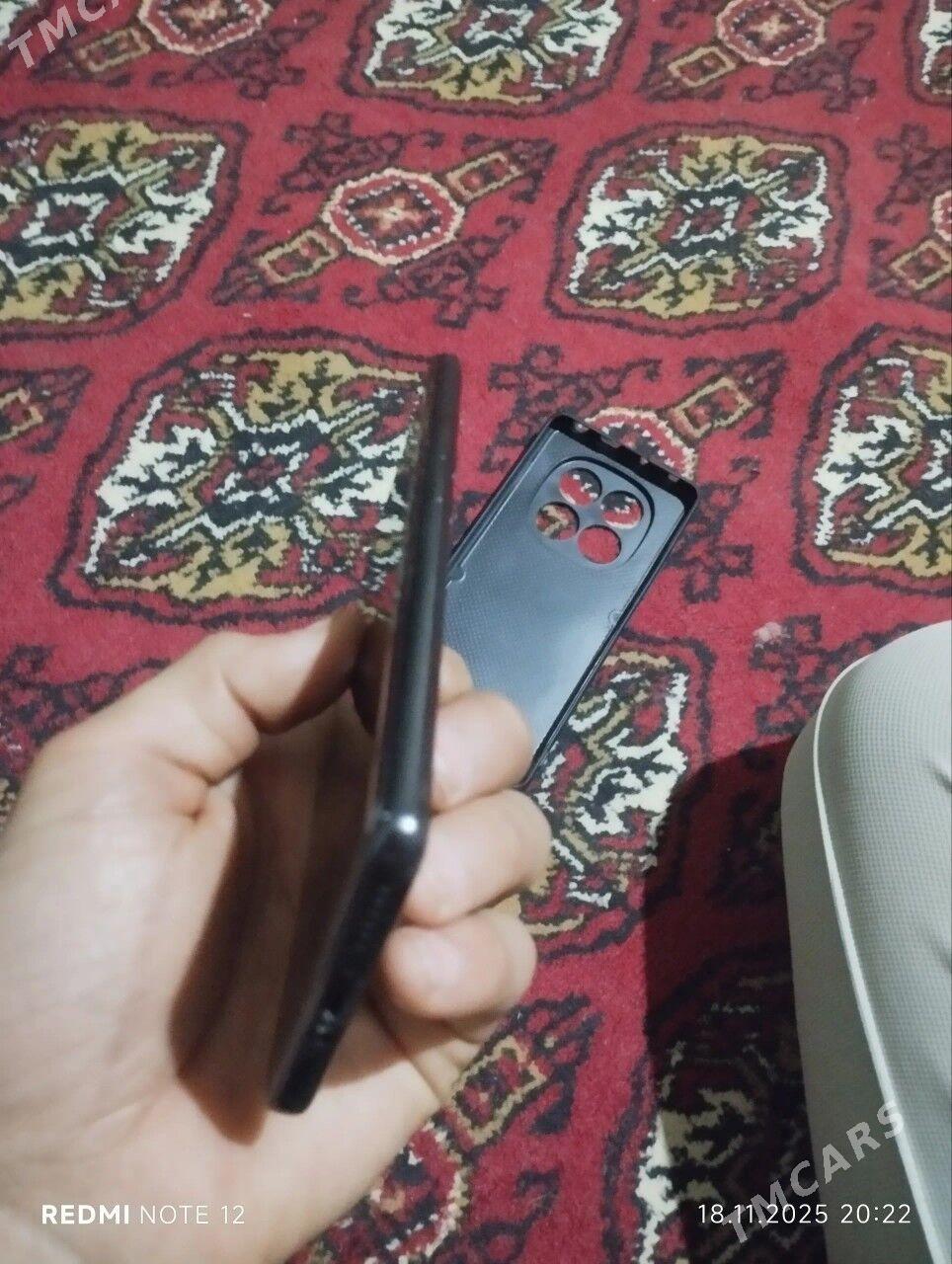 redmi not 14pro 8+8/256gb - Gurbansoltan Eje - img 7