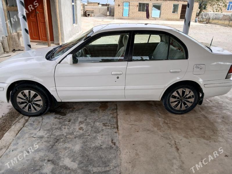 Toyota Corolla 1999 - 60 000 TMT - Кака - img 4