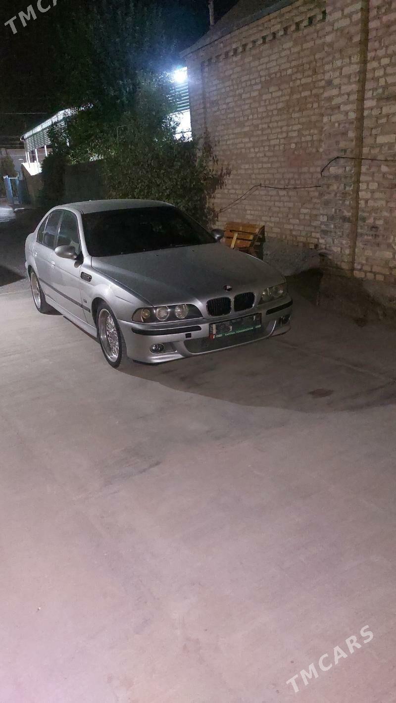 BMW E39 2000 - 130 000 TMT - Bäherden - img 7