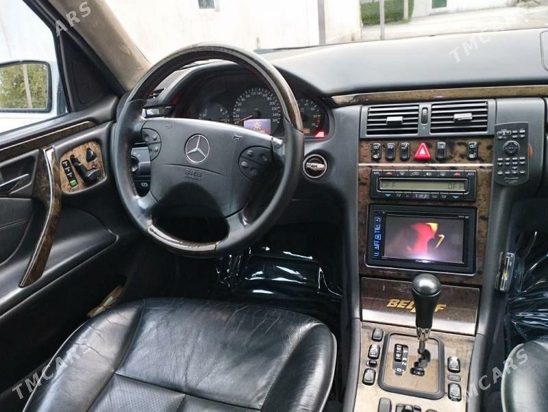 Mercedes-Benz E320 2001 - 125 000 TMT - Balkanabat - img 2