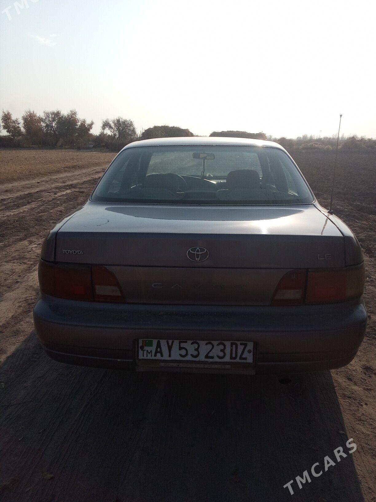 Toyota Camry 1995 - 90 000 TMT - Болдумсаз - img 3