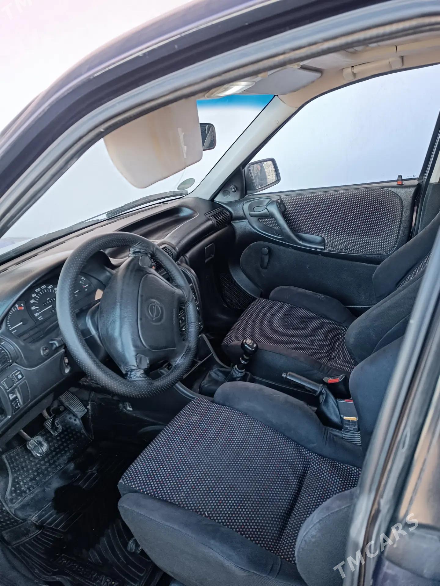 Opel Astra 1994 - 50 000 TMT - Дашогуз - img 5