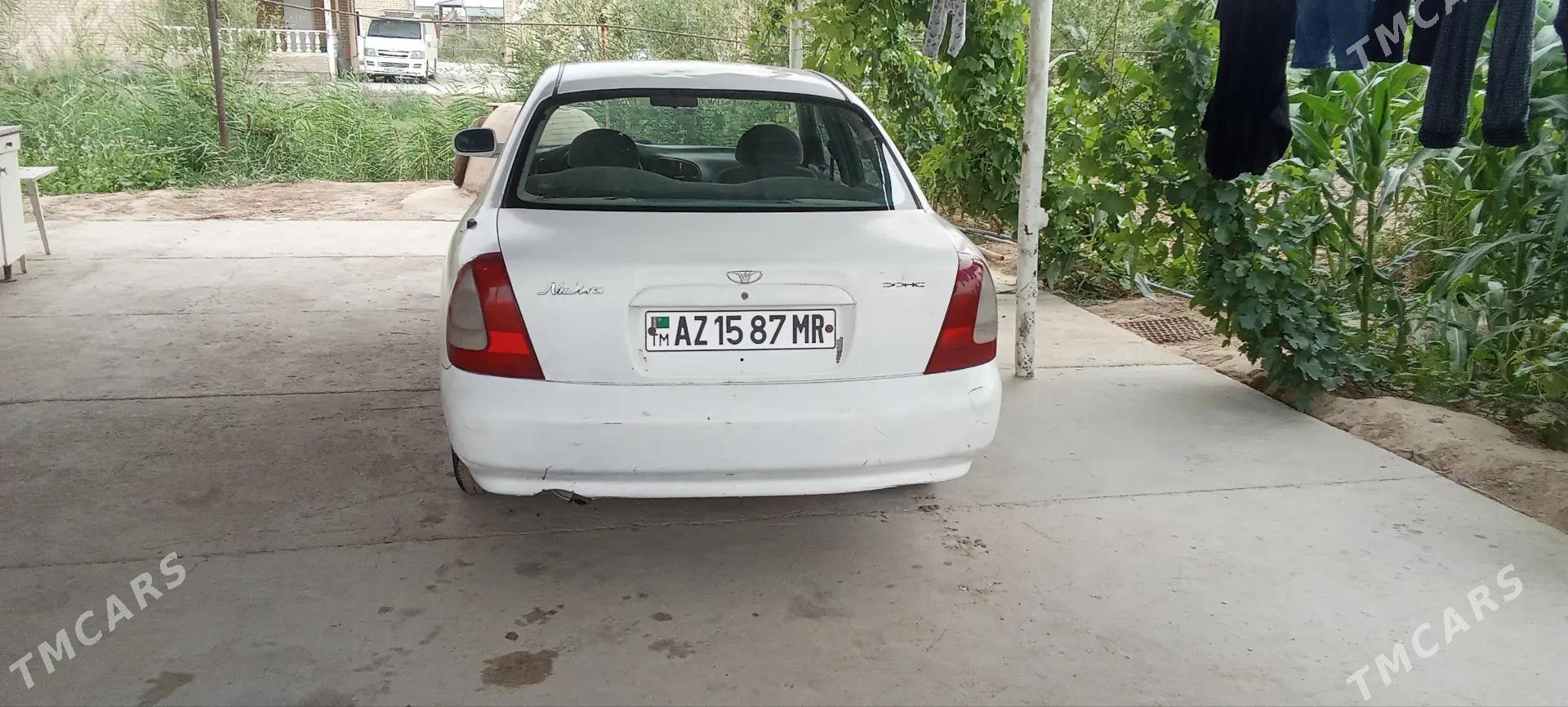 Daewoo Nubira 1998 - 80 000 TMT - Мары - img 2