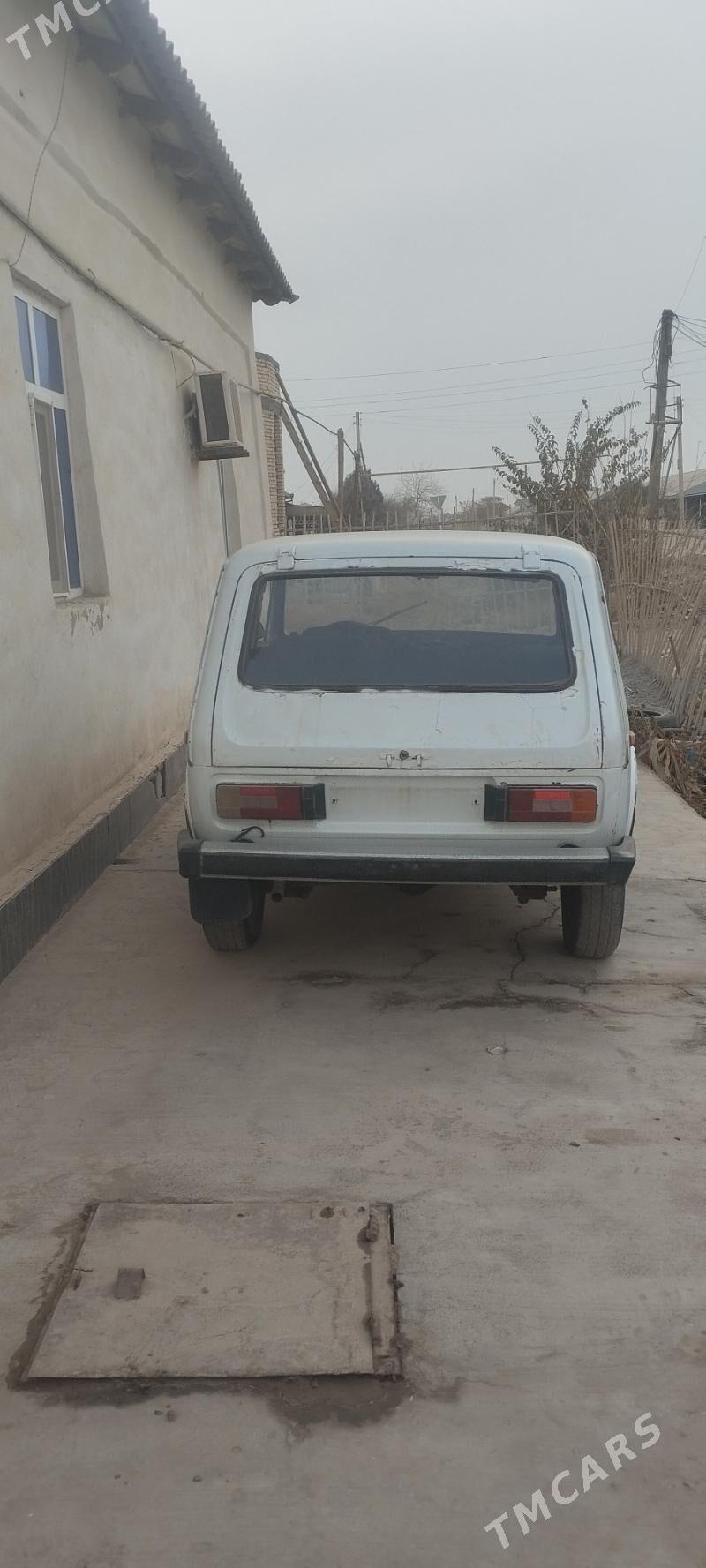 Lada Niva 1985 - 11 000 TMT - Akdepe - img 4