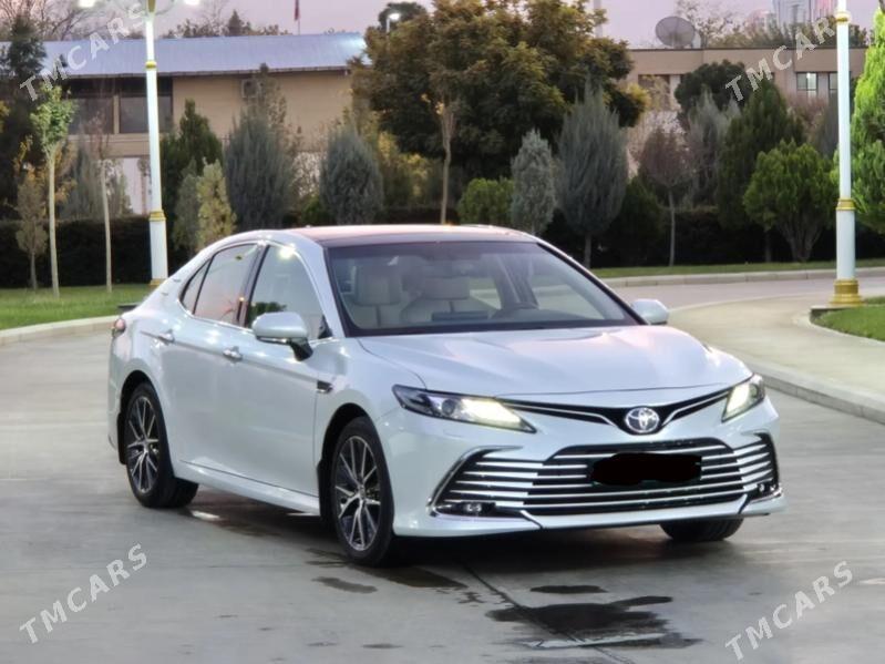 Toyota Camry 2023 - 643 500 TMT - Ашхабад - img 2