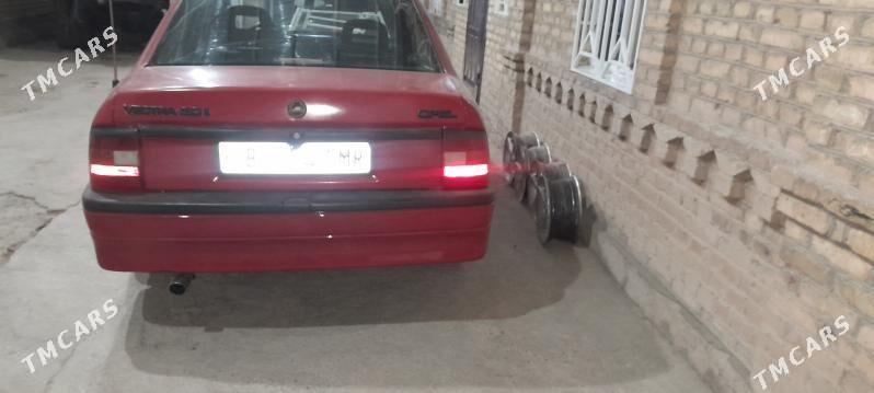 Opel Vectra 1994 - 38 000 TMT - Мары - img 3