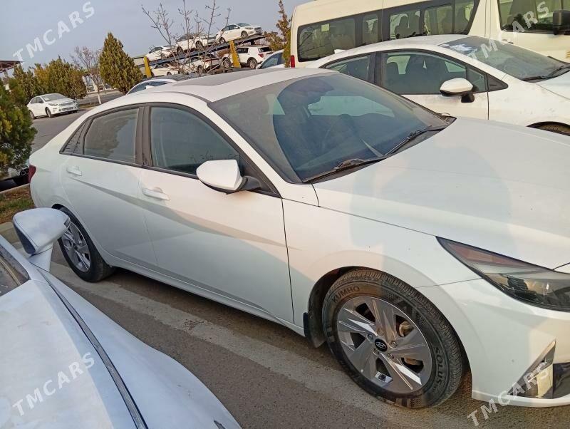 Hyundai Elantra 2022 - 252 000 TMT - Кëши - img 5