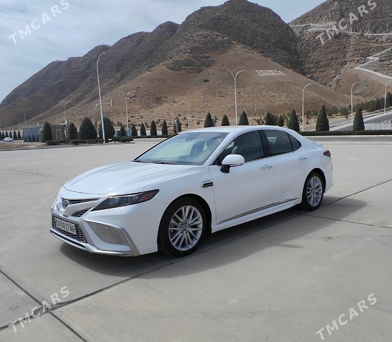 Toyota Camry 2021 - 370 000 TMT - 11 мкр - img 3