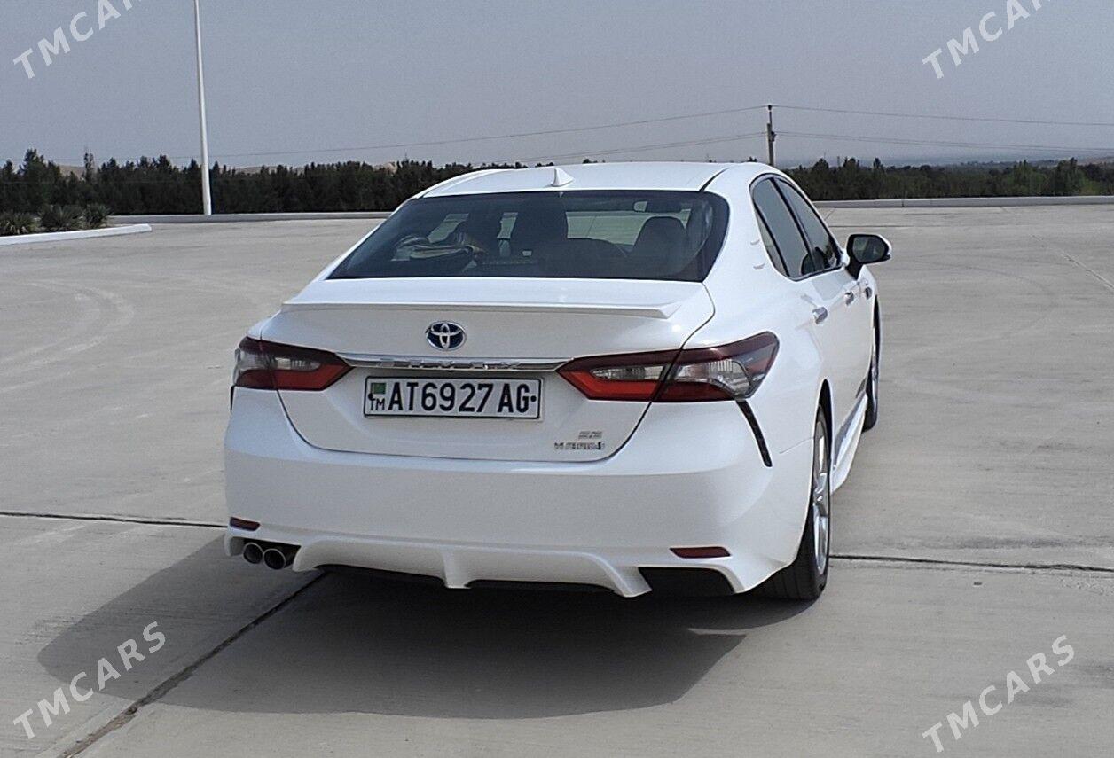 Toyota Camry 2021 - 370 000 TMT - 11 мкр - img 2