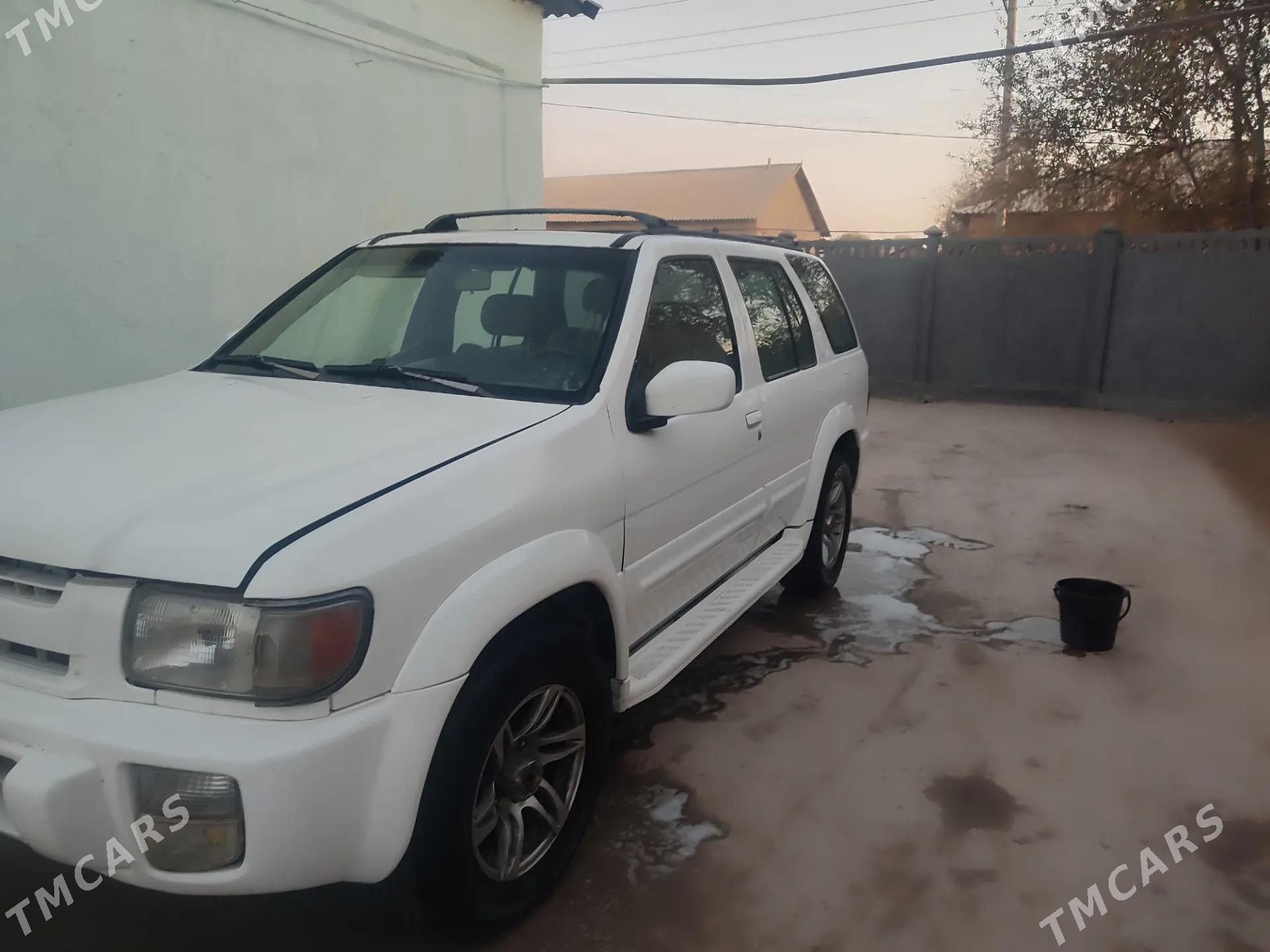 Infiniti QX4 1998 - 80 000 TMT - Гурбансолтан Едже - img 5
