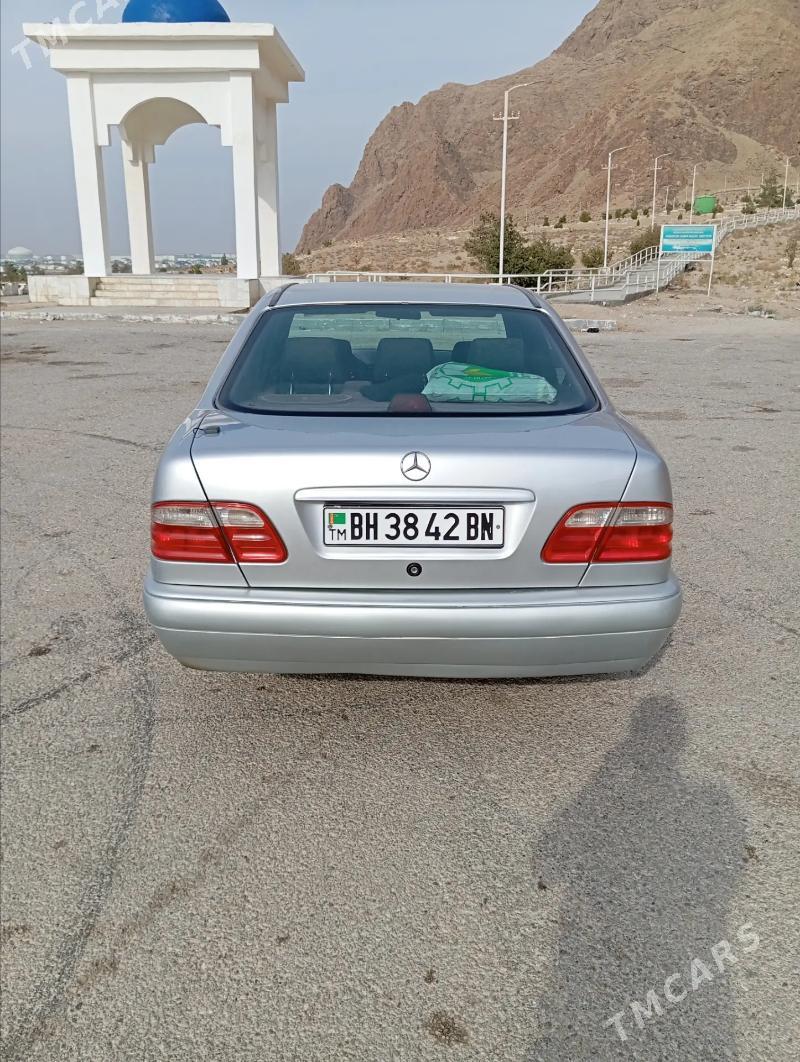 Mercedes-Benz C320 1997 - 110 000 TMT - Balkanabat - img 2
