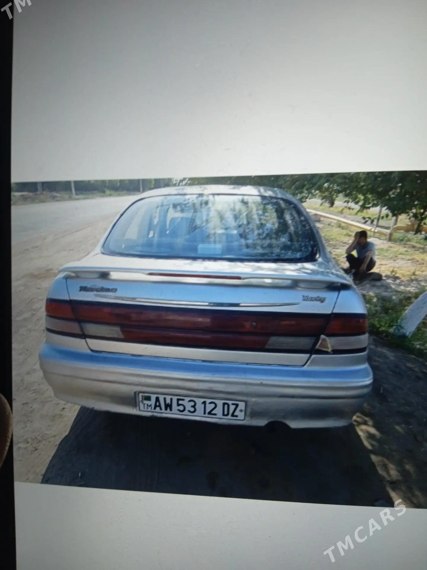 Nissan Maxima 1994 - 29 000 TMT - Köneürgenç - img 3