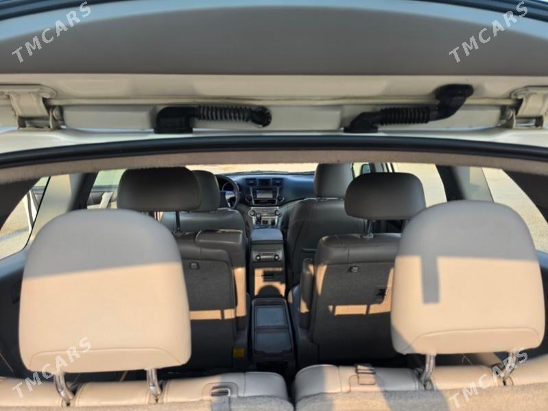 Toyota Highlander 2013 - 320 000 TMT - Туркменбаши - img 2
