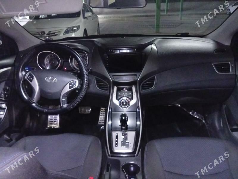 Hyundai Elantra 2013 - 172 000 TMT - Köşi - img 6
