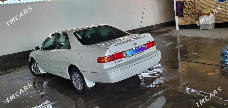 Toyota Camry 2000 - 220 000 TMT - Baýramaly - img 3