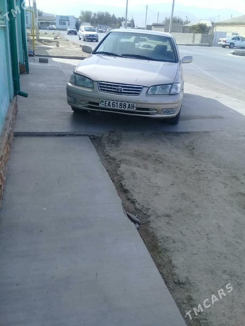 Toyota Camry 2000 - 185 000 TMT - Bäherden - img 2