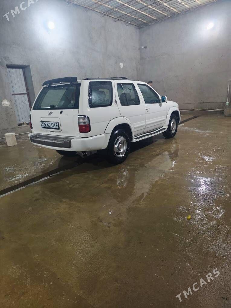 Infiniti QX4 2000 - 90 000 TMT - Саят - img 3