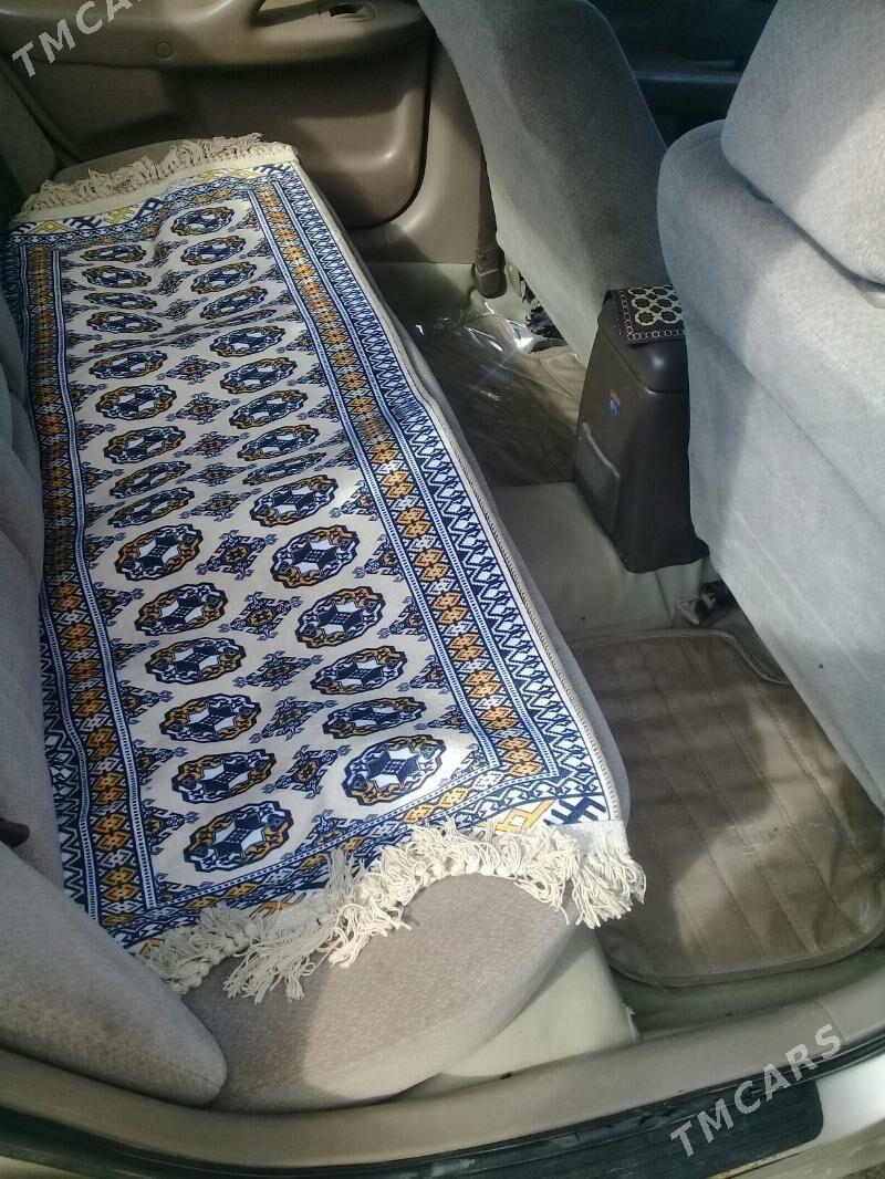 Toyota Camry 2000 - 185 000 TMT - Bäherden - img 6