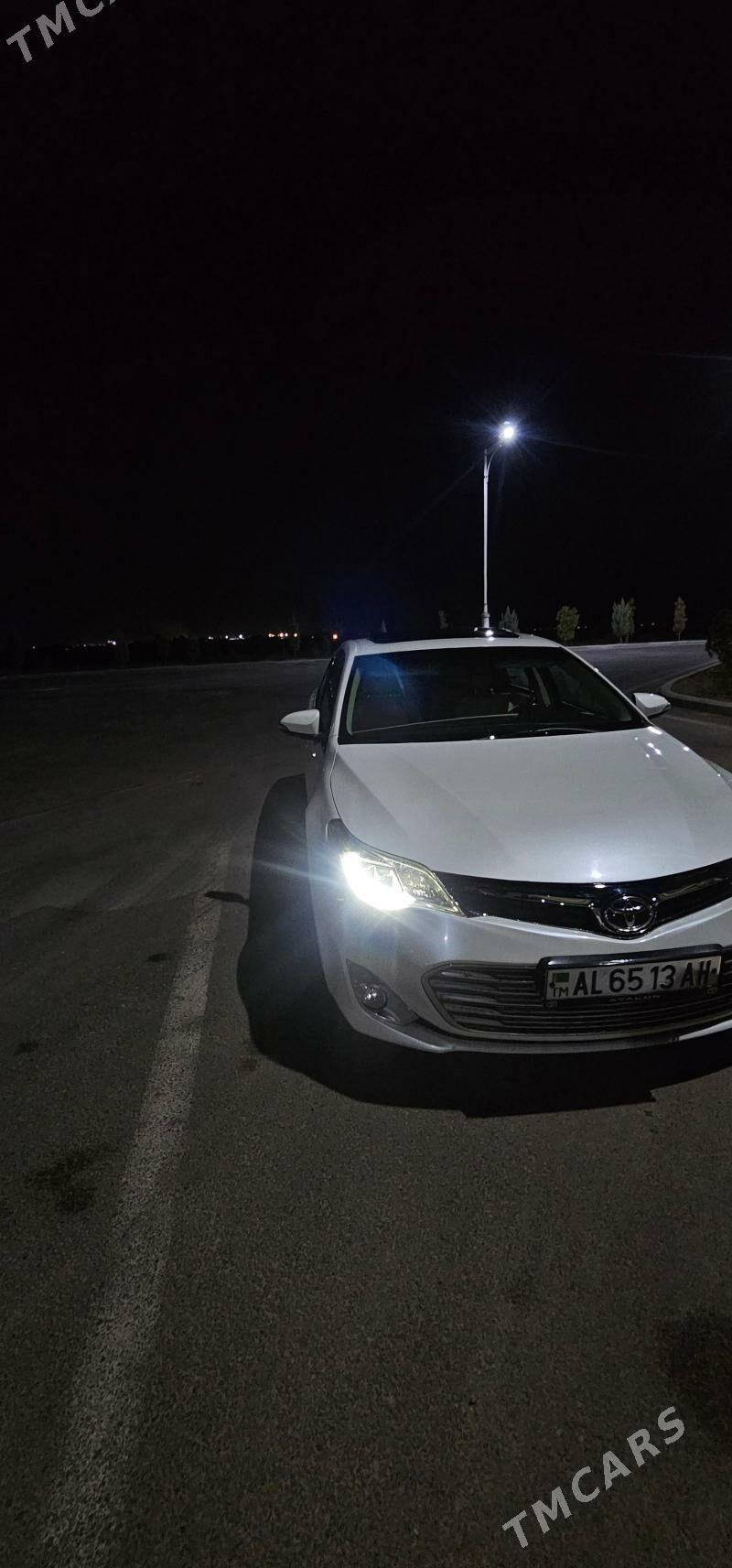 Toyota Avalon 2013 - 350 000 TMT - Ak bugdaý etraby - img 4