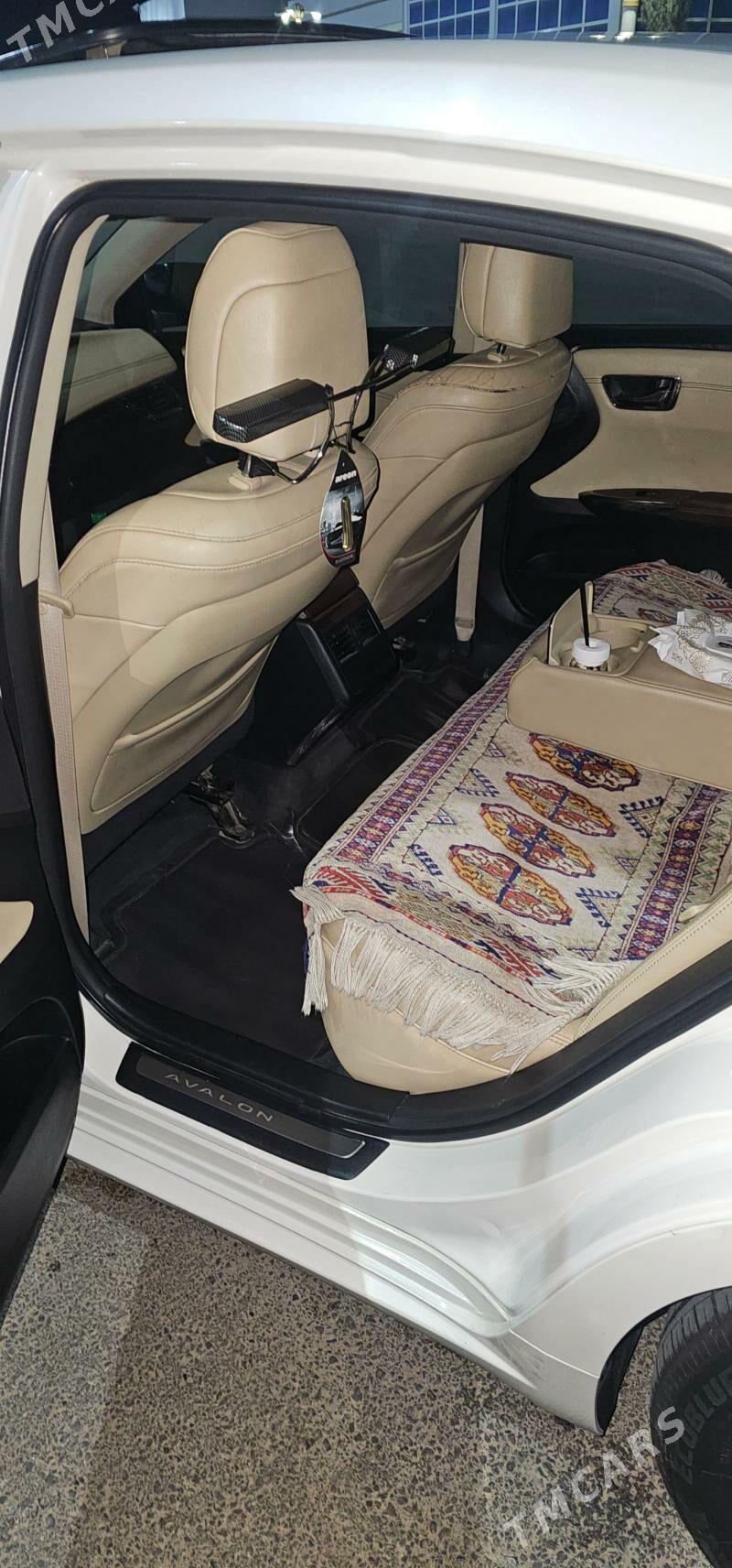 Toyota Avalon 2013 - 350 000 TMT - Ak bugdaý etraby - img 6