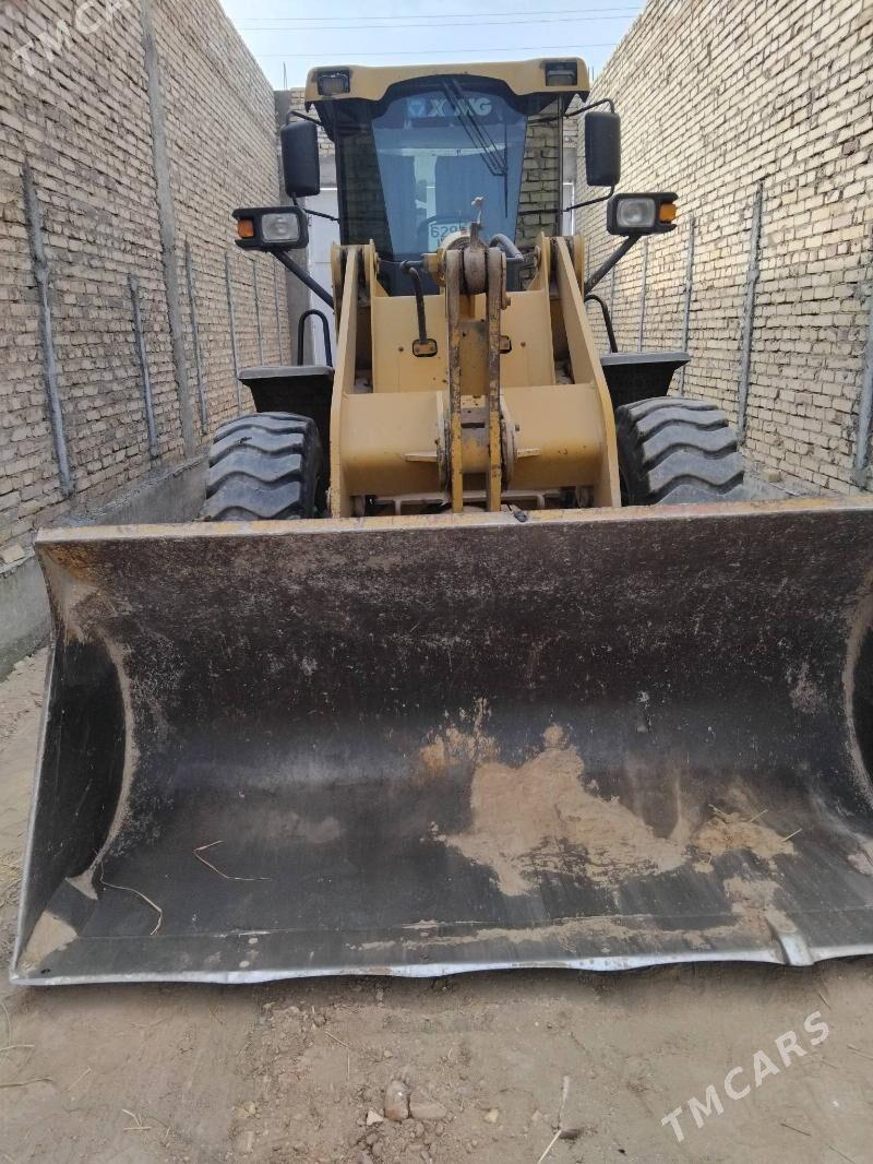 XCMG LW300F 2013 - 370 000 TMT - Туркменабат - img 2