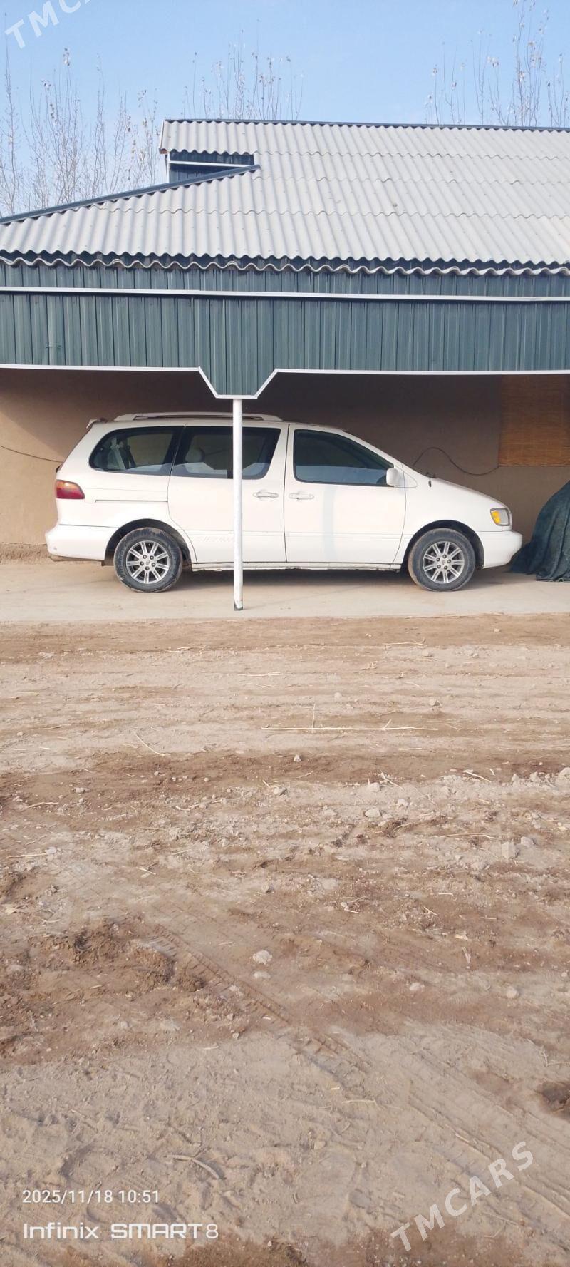 Toyota Sienna 1999 - 152 000 TMT - Türkmenbaşy etr. - img 2