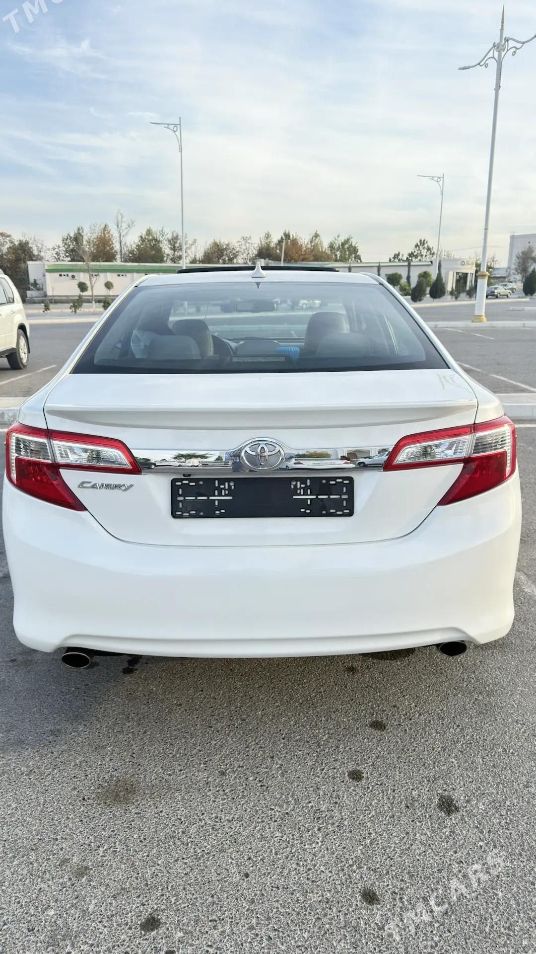 Toyota Camry 2012 - 279 000 TMT - Çärjew - img 2