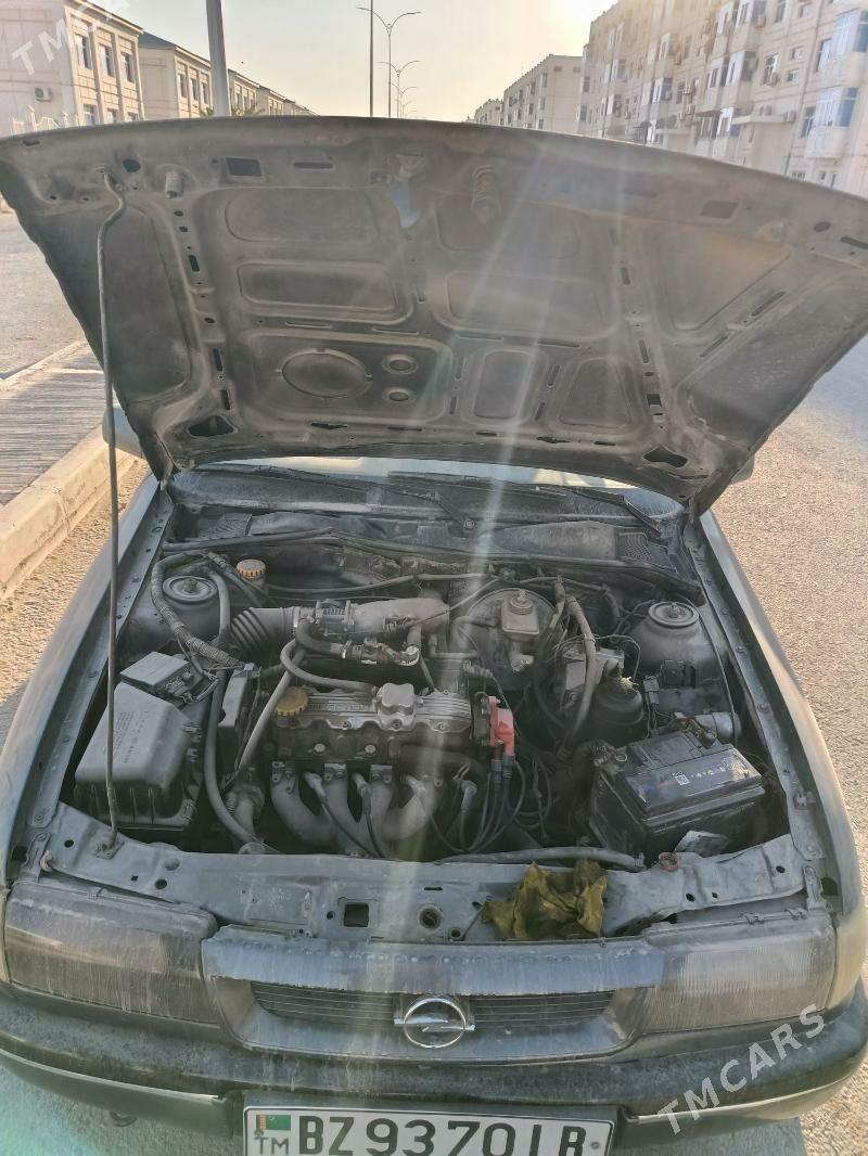 Opel Vectra 1993 - 39 000 TMT - Туркменабат - img 7